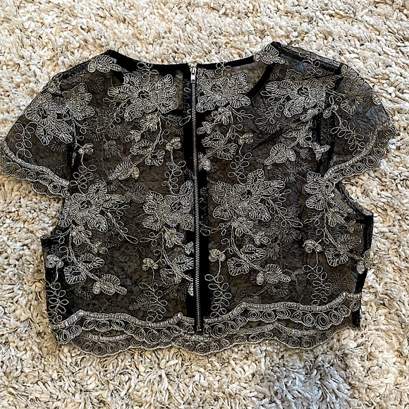 Ark & Co black & gold lace top - Picture 2 of 2